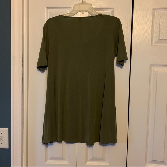 Like New LLR Perfect T - Picture 2 of 6